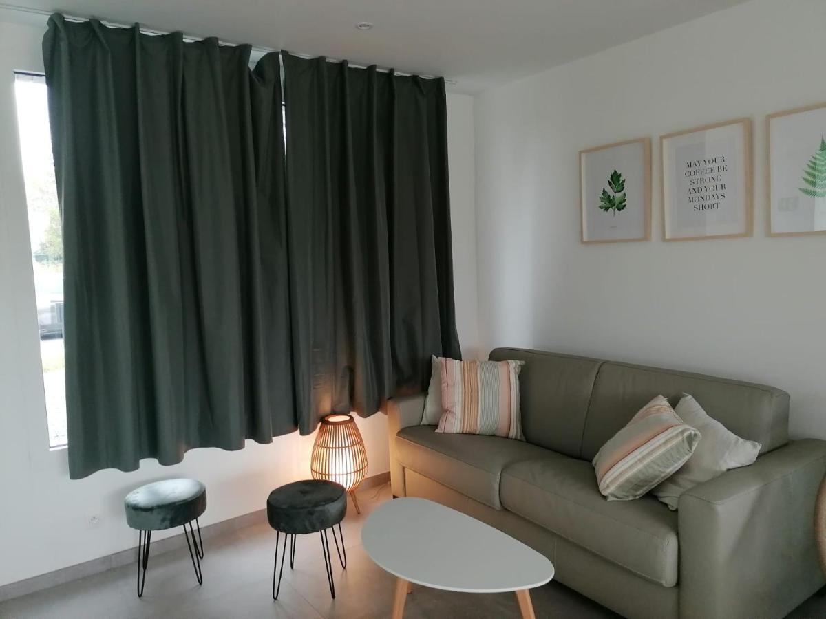 Rent & Relax: Vitrabelle Villa Lommel Buitenkant foto