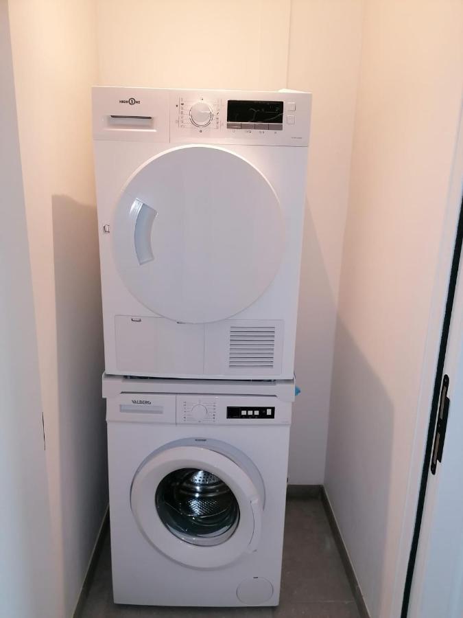 Rent & Relax: Vitrabelle Villa Lommel Buitenkant foto