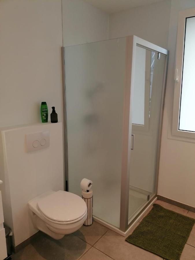Rent & Relax: Vitrabelle Villa Lommel Buitenkant foto