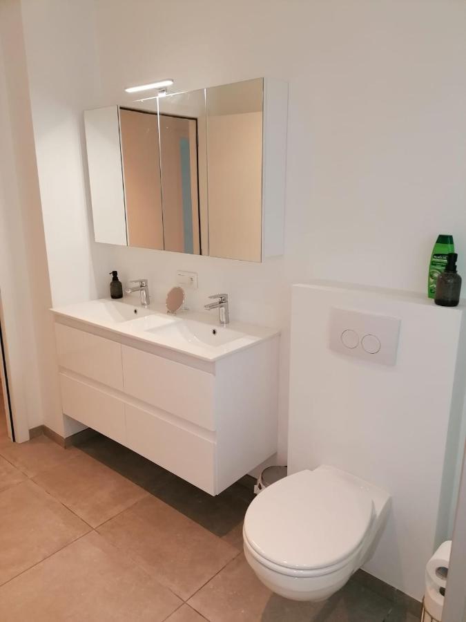 Rent & Relax: Vitrabelle Villa Lommel Buitenkant foto