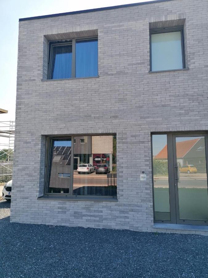 Rent & Relax: Vitrabelle Villa Lommel Buitenkant foto
